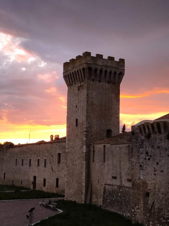 Torre Della Botonta Bed and Breakfast Castel Ritaldi Buitenkant foto