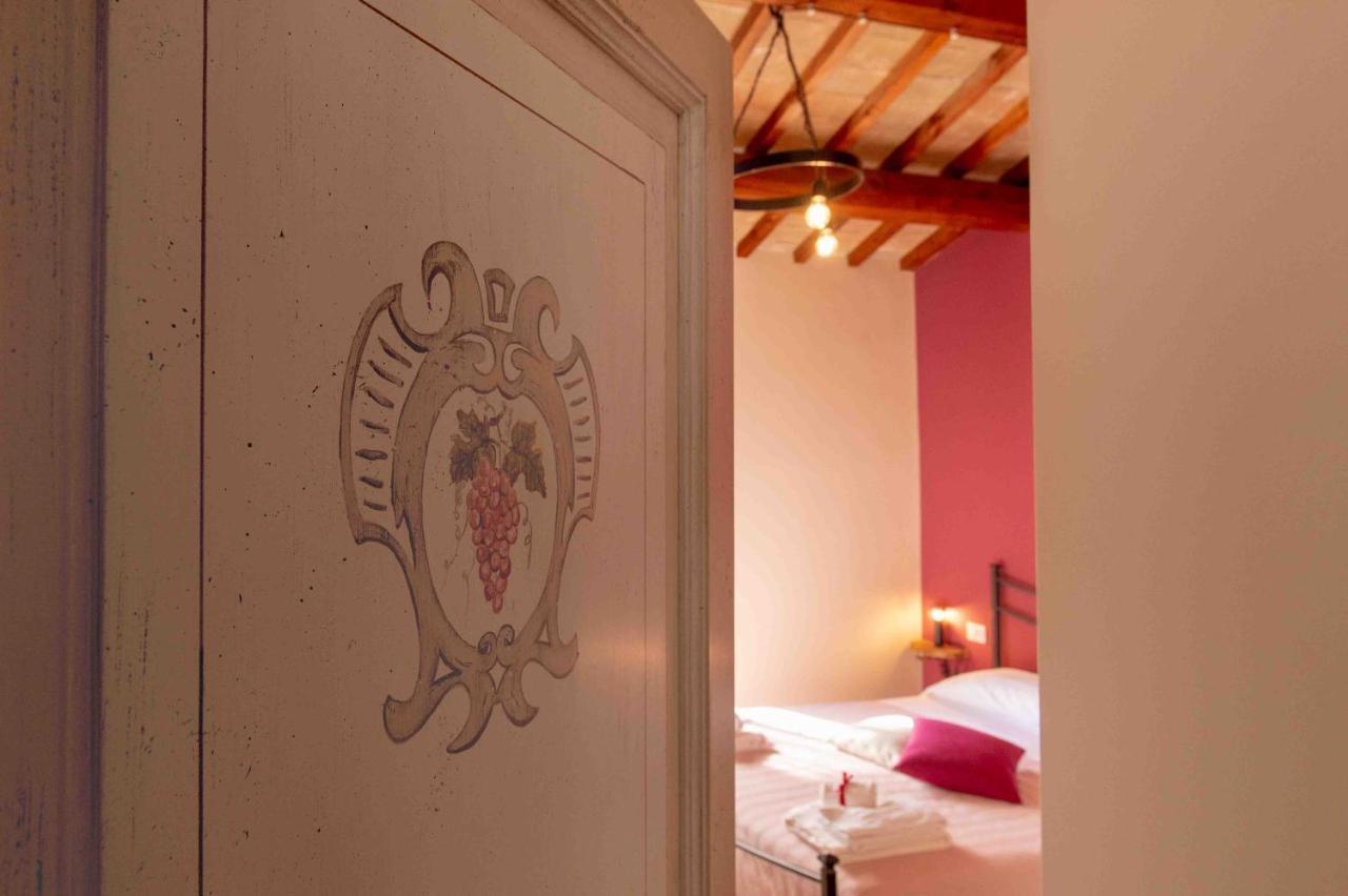 Torre Della Botonta Bed and Breakfast Castel Ritaldi Buitenkant foto