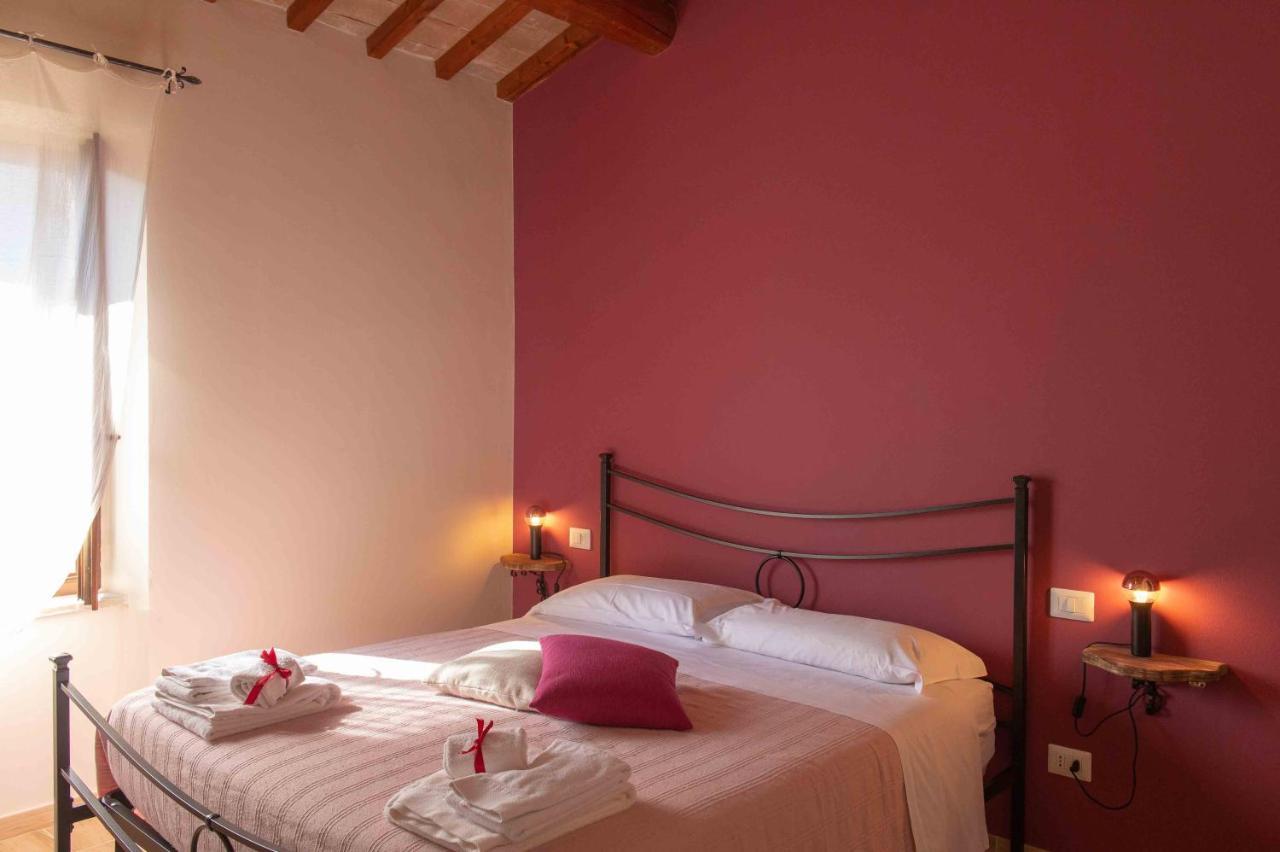 Torre Della Botonta Bed and Breakfast Castel Ritaldi Buitenkant foto
