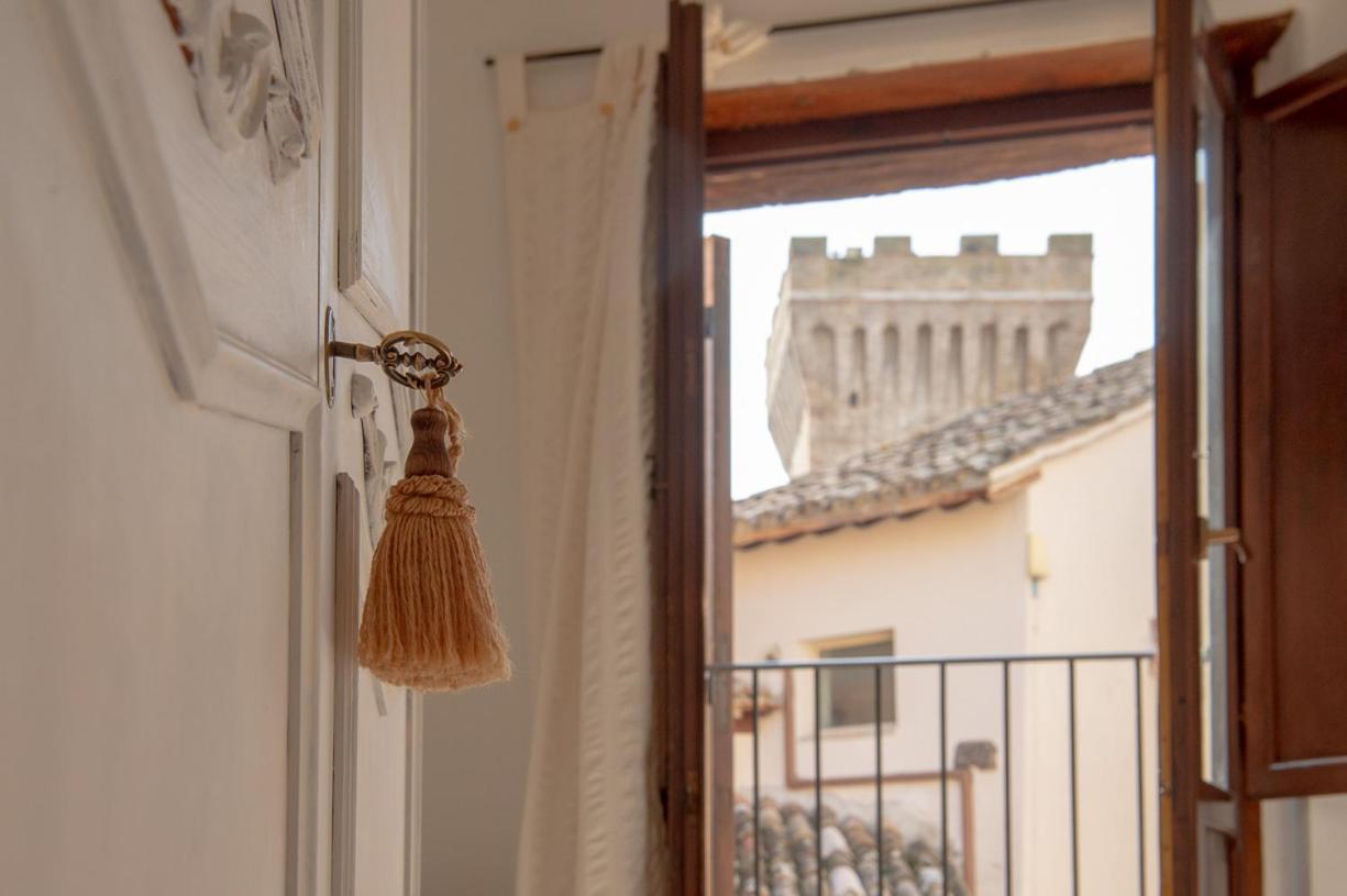 Torre Della Botonta Bed and Breakfast Castel Ritaldi Buitenkant foto